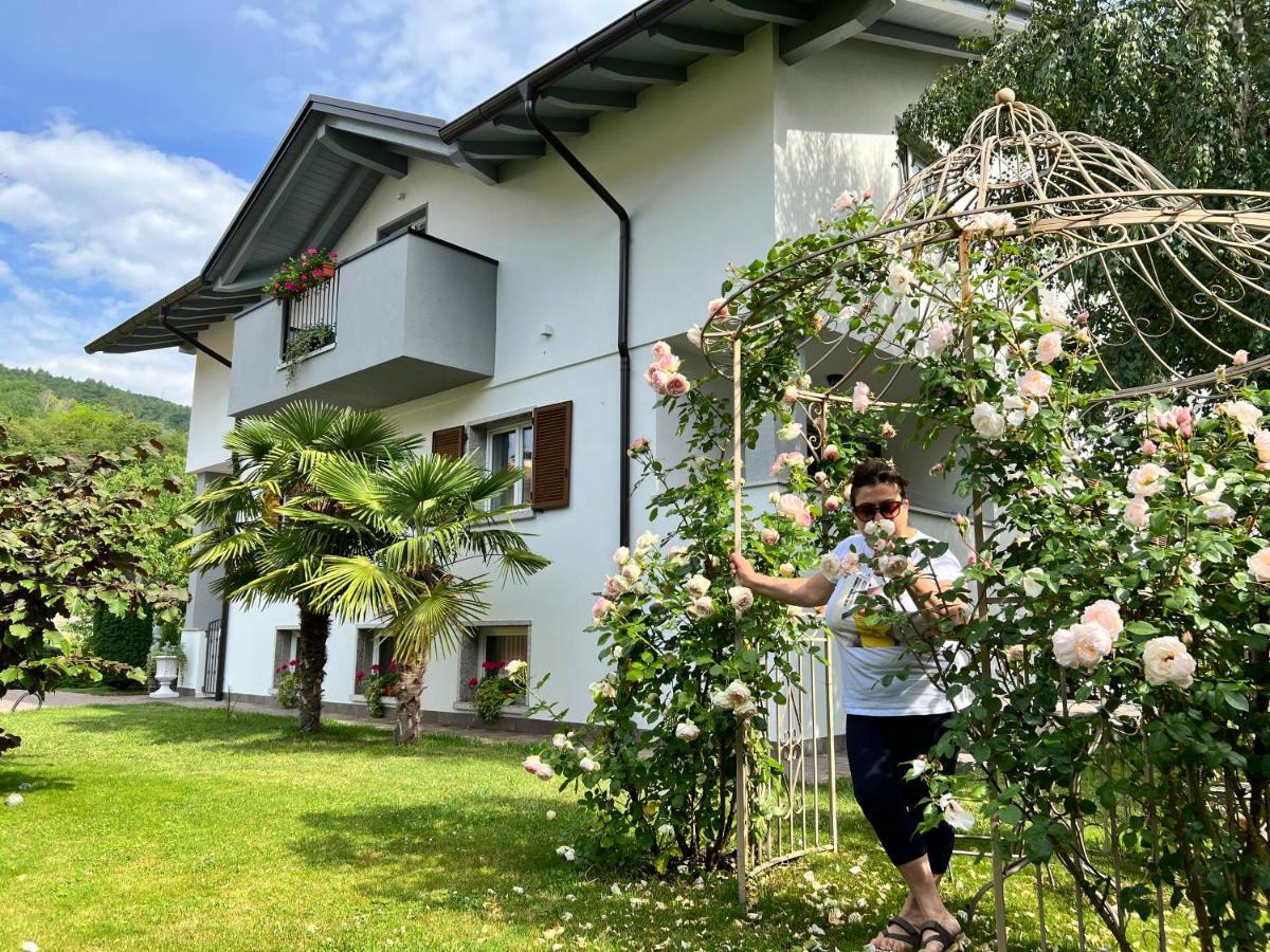 La Finestra Sul Giardino - B&B Cavedine エクステリア 写真