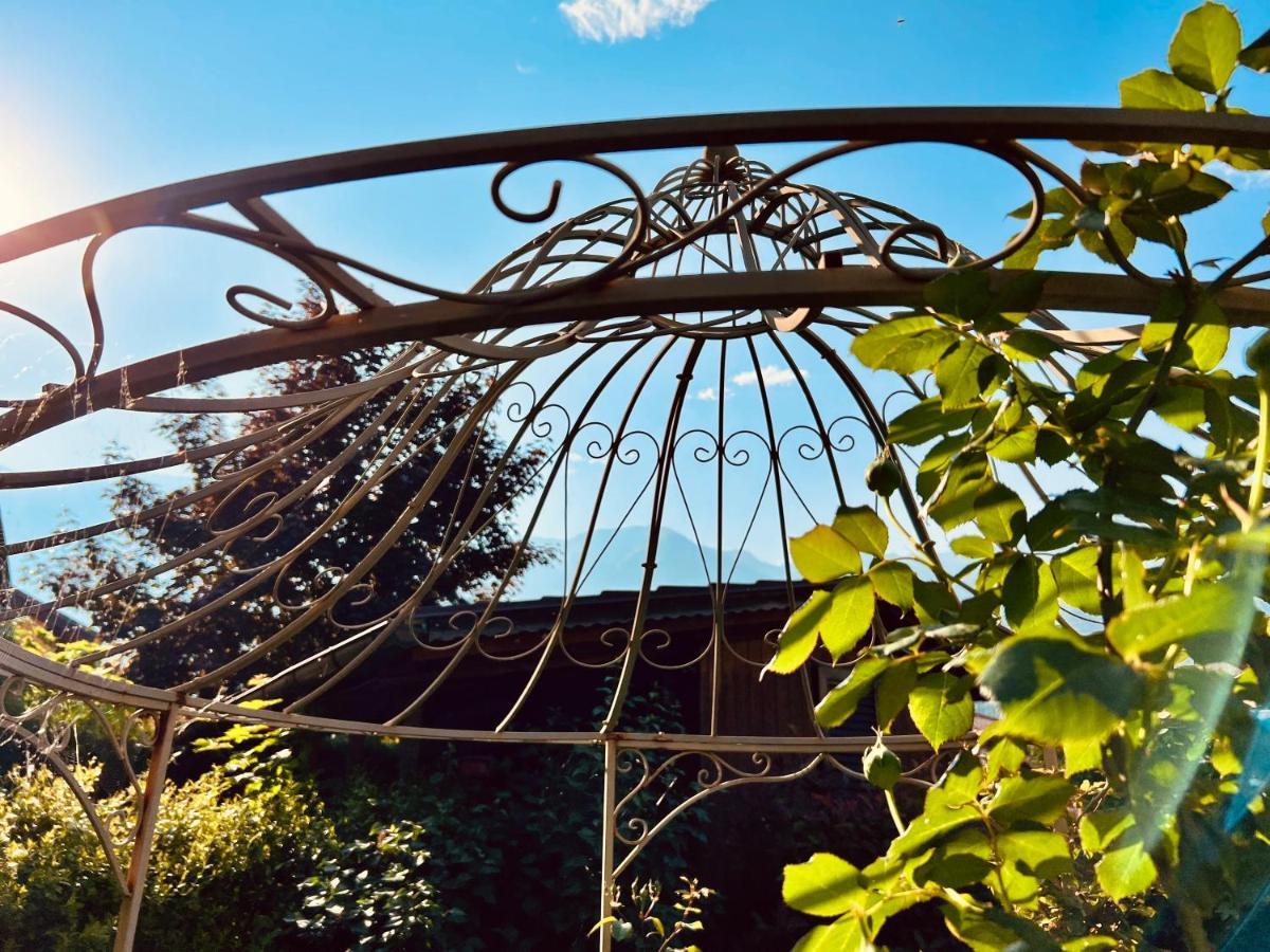 La Finestra Sul Giardino - B&B Cavedine エクステリア 写真