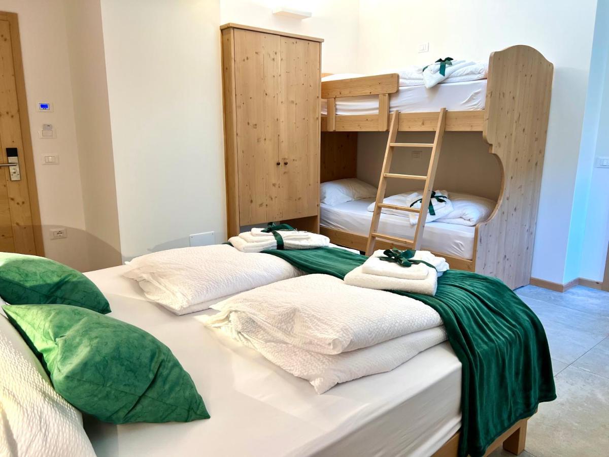 La Finestra Sul Giardino - B&B Cavedine エクステリア 写真