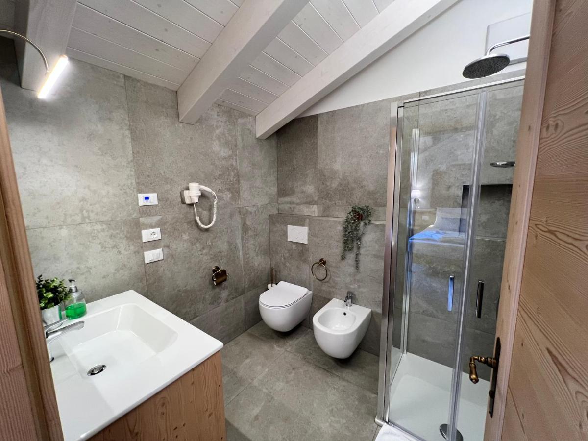 La Finestra Sul Giardino - B&B Cavedine エクステリア 写真