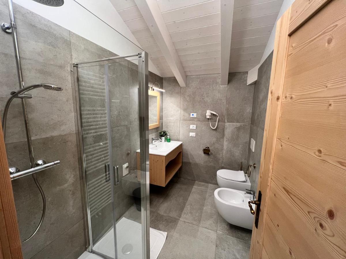La Finestra Sul Giardino - B&B Cavedine エクステリア 写真